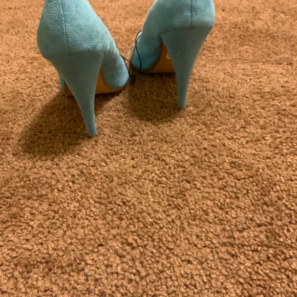 Brand new , never worn. - Picture 7 of 9